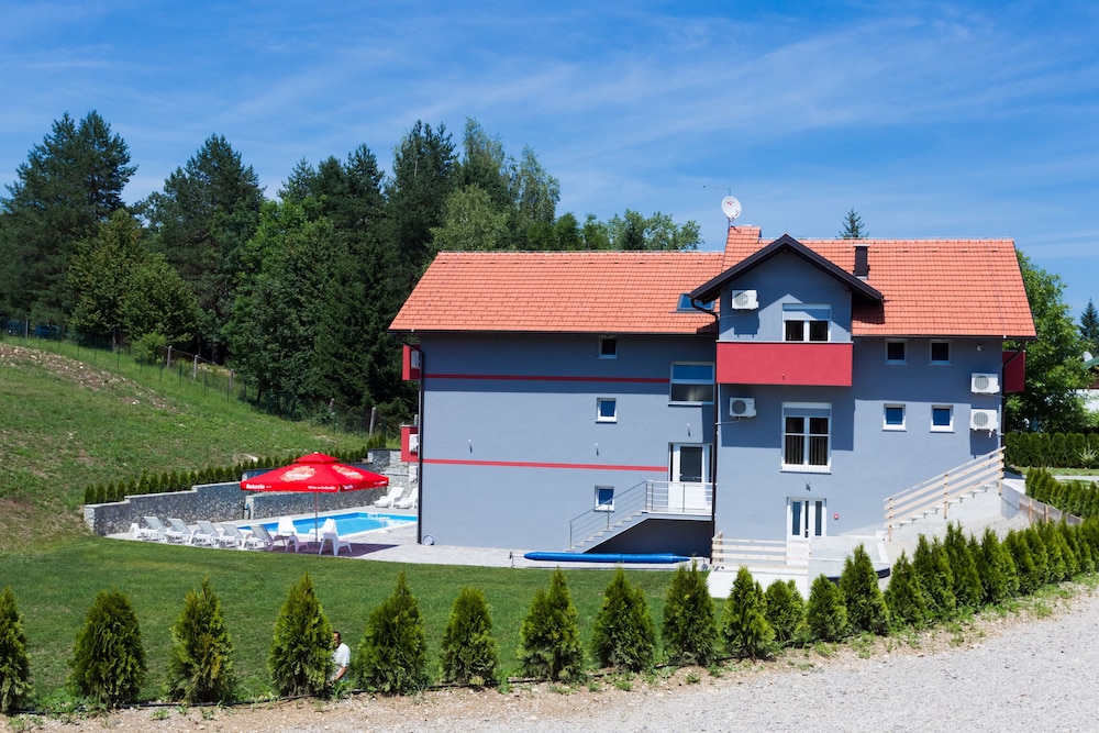 Plitvice Palace