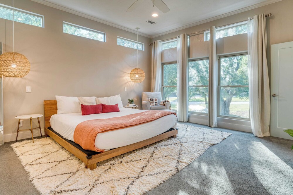 Summer Sale! El Dorado Estate Private 2-acre Escape With Pool & Guest Suites Firepit, Playset, Guest Suites