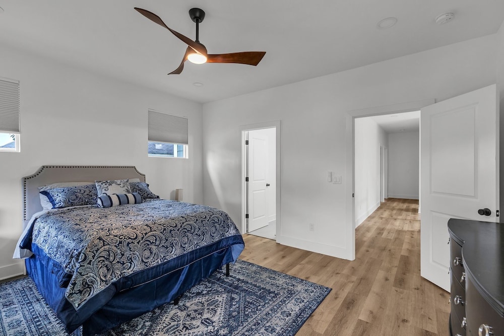 Brand-new 4br Unique Design Near Downtown Indy 4 Bedroom Home