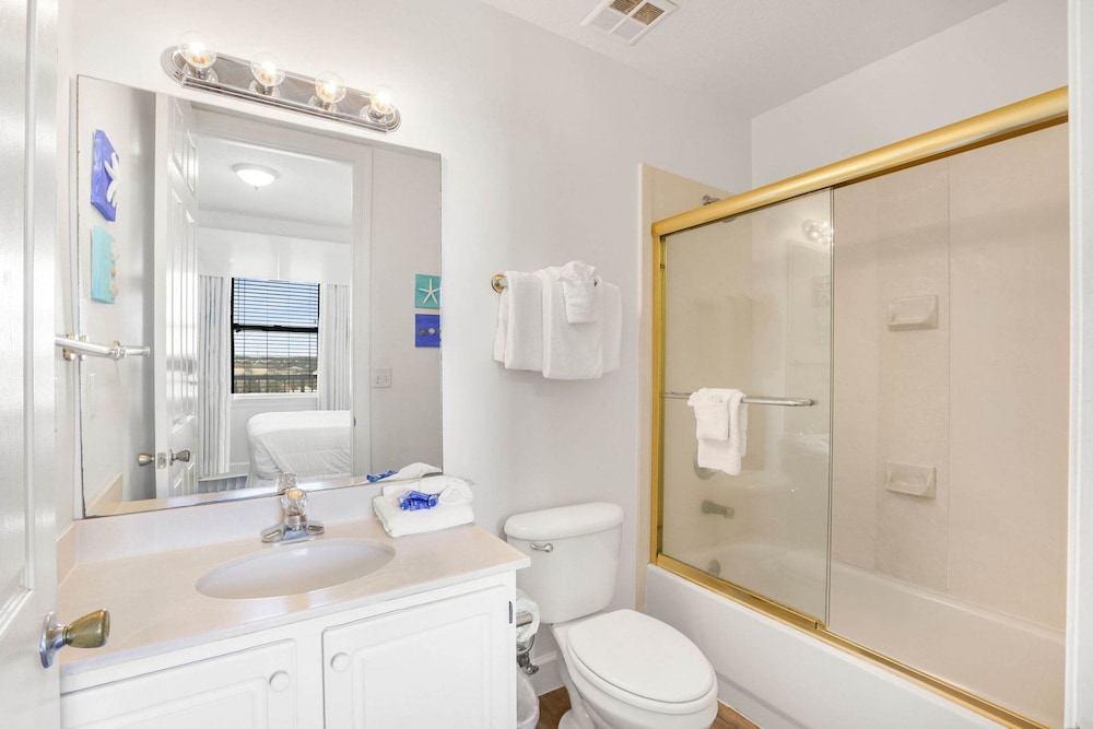 Grand Pointe 512 Gulf-front Stunning Views Top-notch Amenities