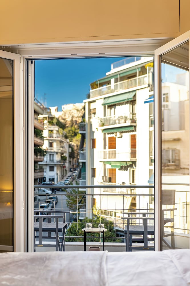 Touching Acropolis Elegant Apartment