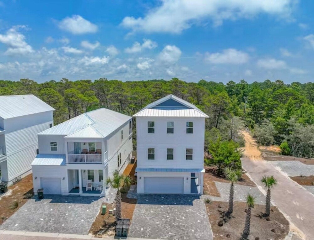 Pet Friendly Beach Retreat on 30a - Sleeps 14