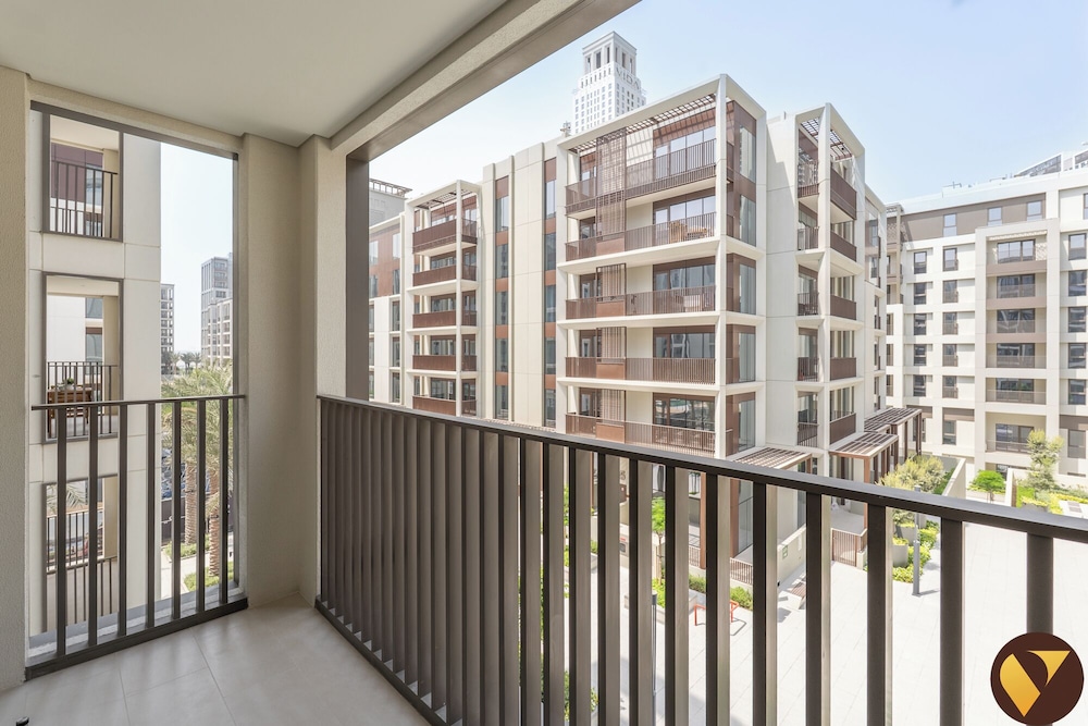 Vogue Rosewater Creek Beach Stylish 2BR