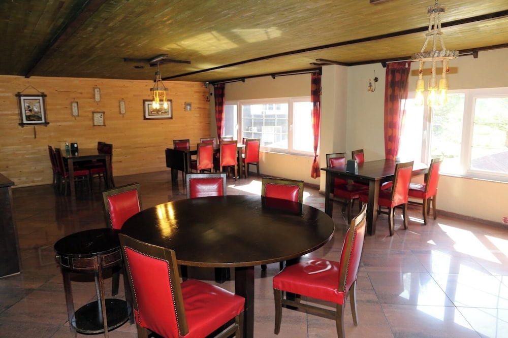 Pinar Kir Evi