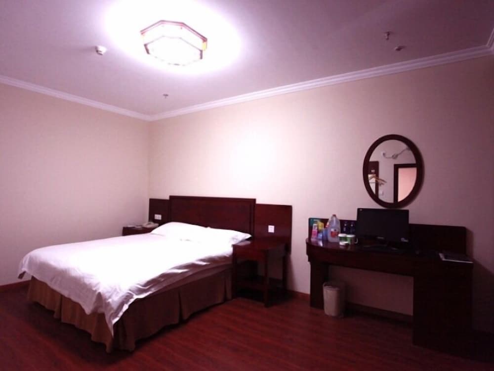 GreenTree Inn Hefei Economic Development Zone Penglai Road Express Hotel