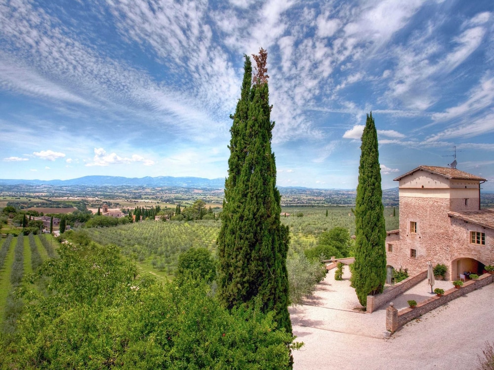 Scenic Stay in Spoleto view 3