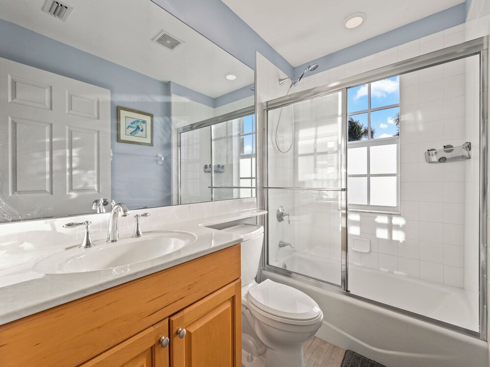 Bella Lago 324 by Distinctive Beach Rentals