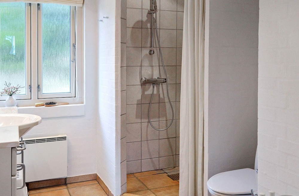 Stylish Holiday Home in Ålbæk near Beach view 3