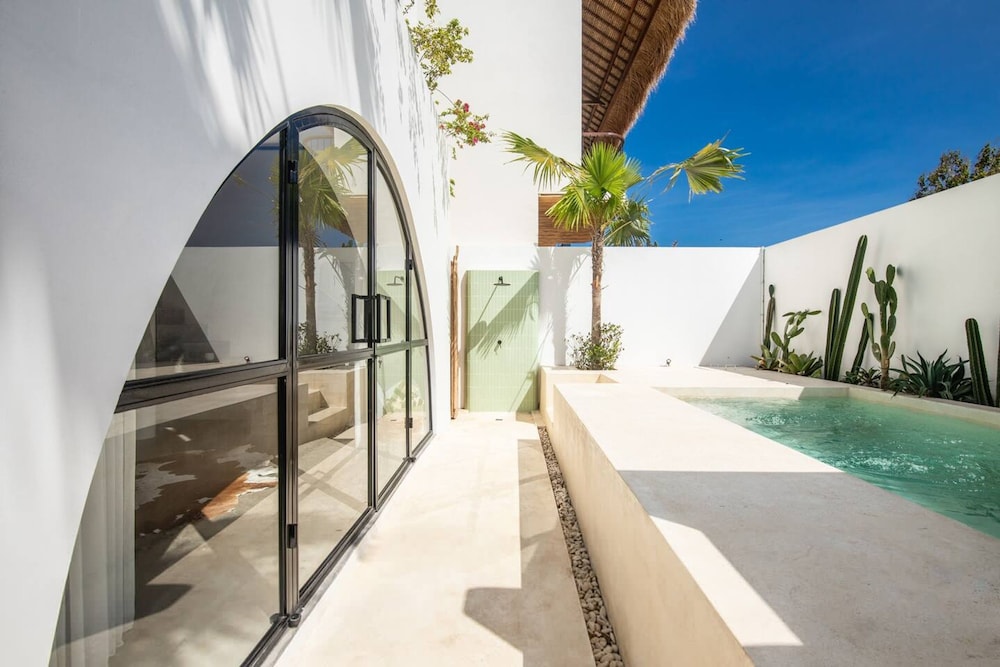 ULU Folie 1BR Loft in Pecatu