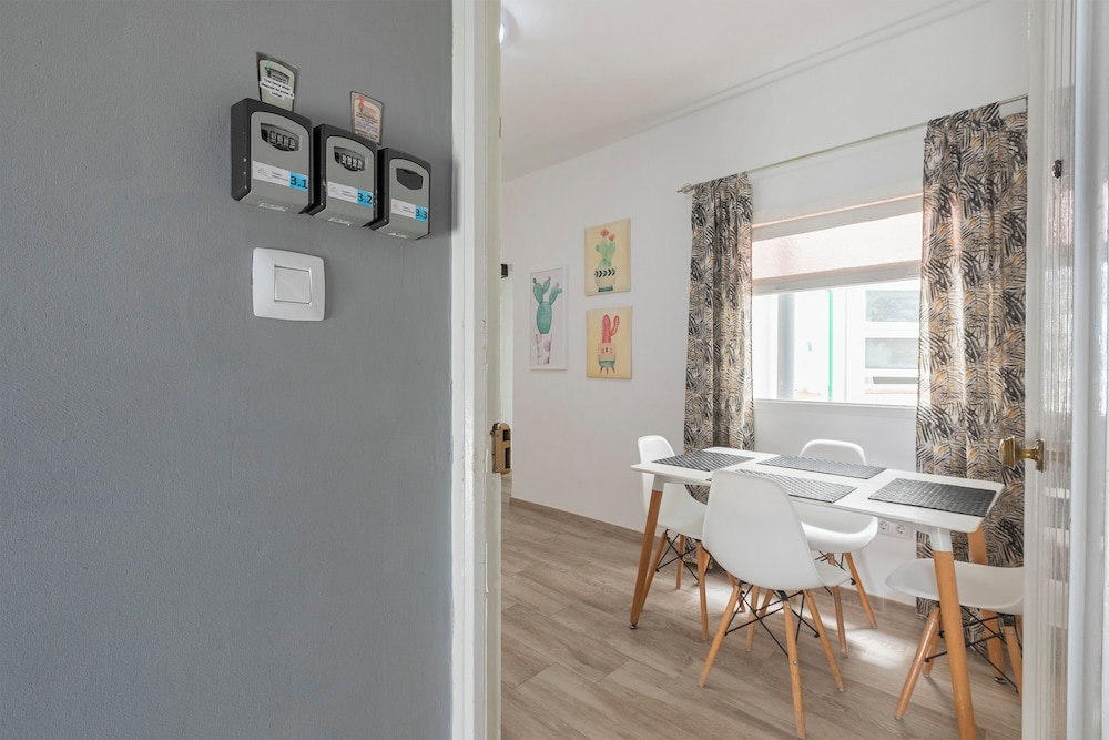TENERIFE URBAN ROOMS