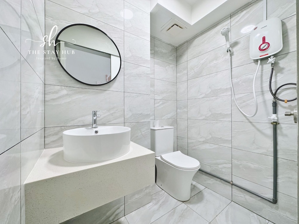 Arte Cheras Luxury Suites