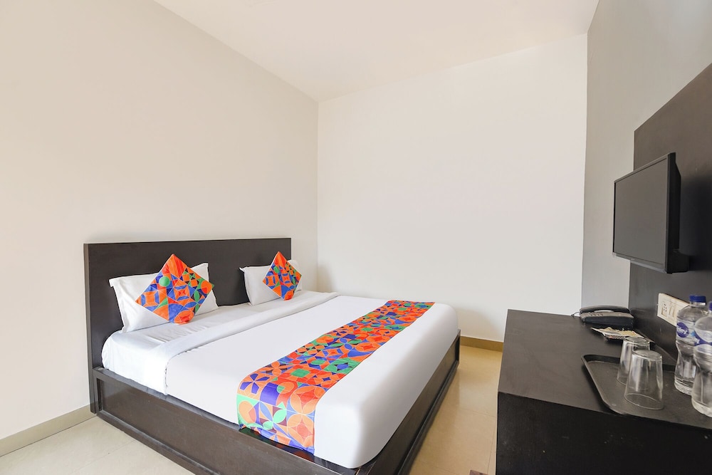 Fabhotel Surajkund Residency