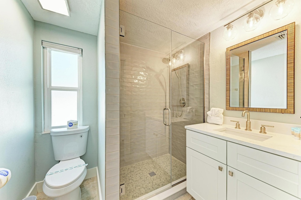 Anna Maria Island Blue Bella Bliss - Private Heated Pool