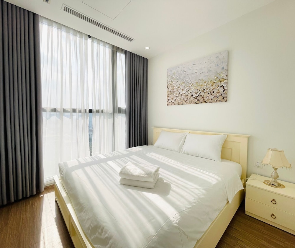Vinhome SkyLake - Service Apartment