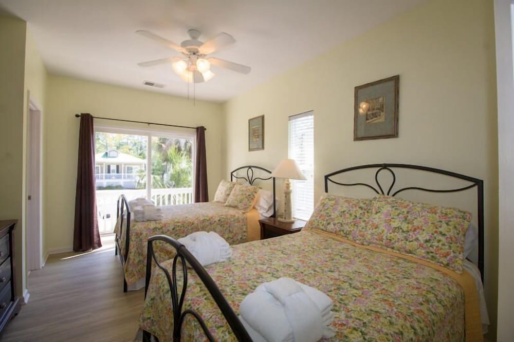 45 Davis Love view 5