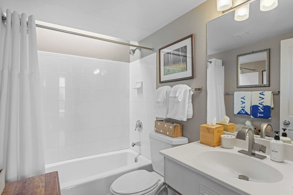 Blue Mesa Lodge 40C by Avantstay Ski In/ Ski Out Unit w/ Balcony!