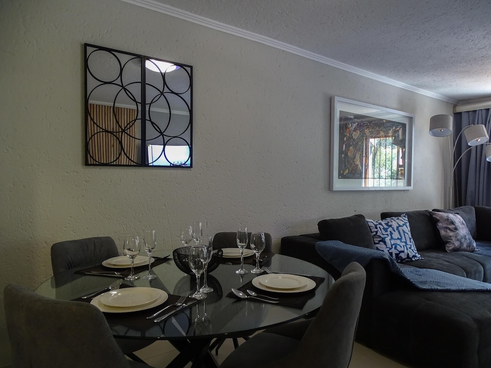 3 Bedroom Apartment in the Heart of Sandton