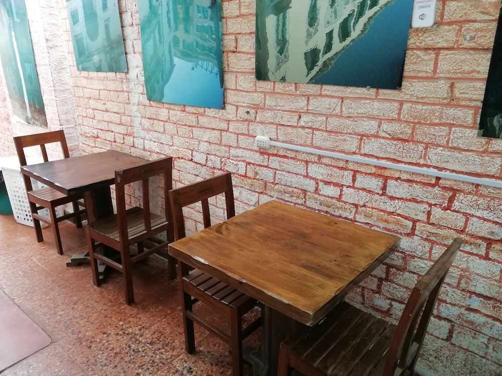 Enkanta Hospedaje - Hostel
