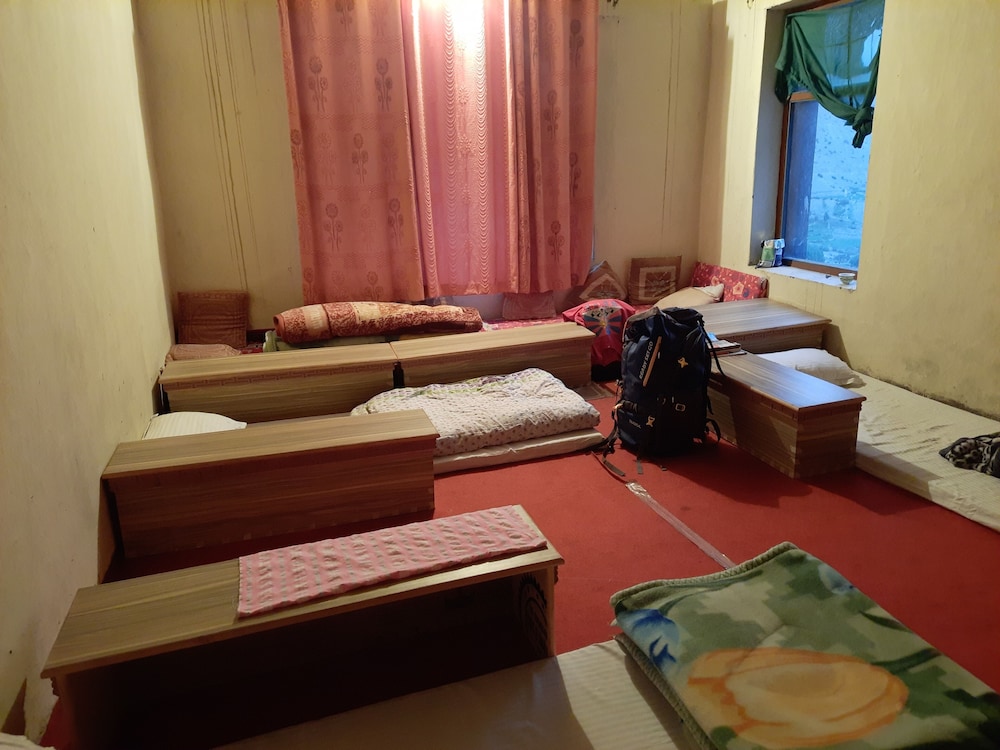 Photo 6