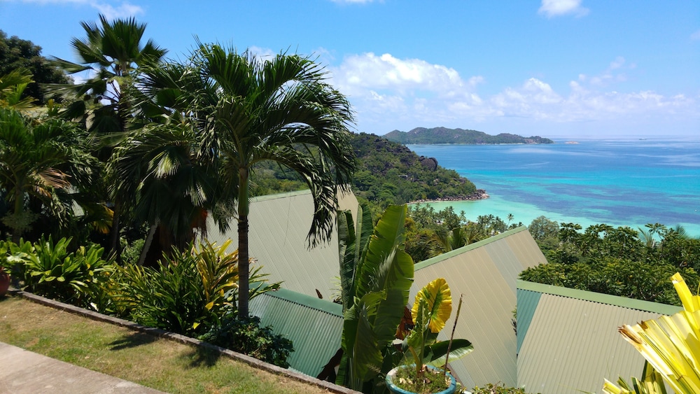 Mango Lodge
