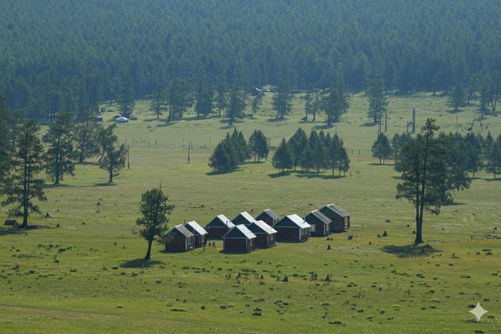 Dalai Eej Resort - Inside Khuvsgul Lake National Park