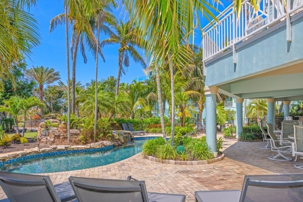 Raptiva Captiva Island 3 Bedroom Home