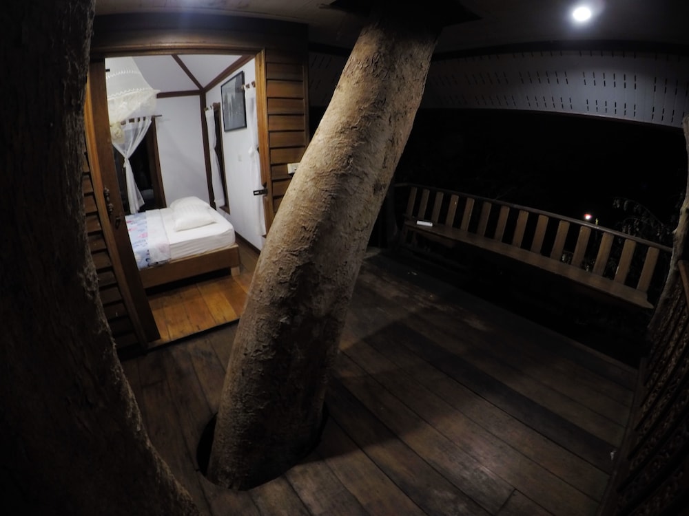 Baan Khao Sok Resort