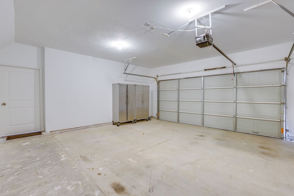 Pet-friendly Duplex Unit in Southwest Houston