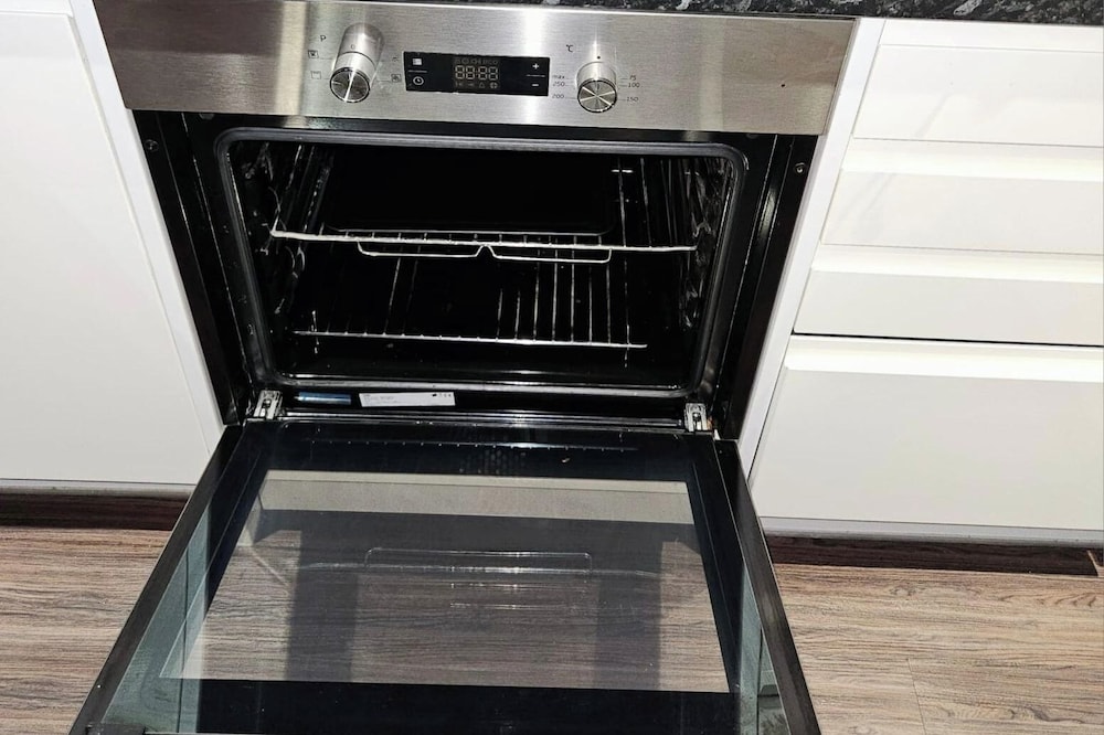 London Heathrow Luxury Apartment - Fully Equipped