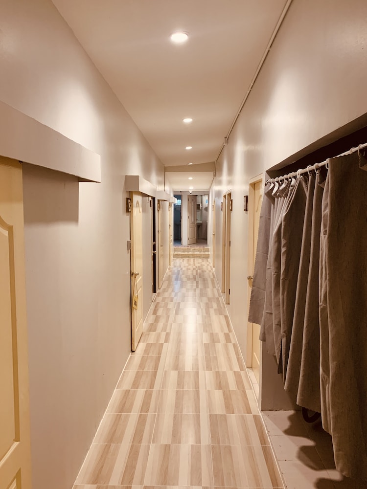 Hostel Baan Ichi
