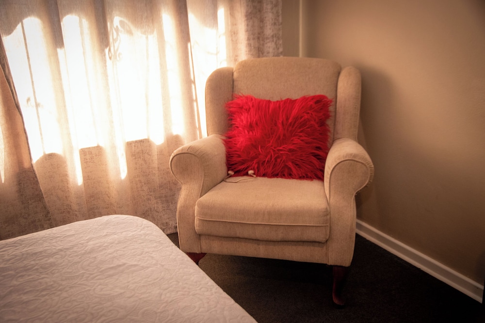 Sandton Hideout SPA and Accommodation