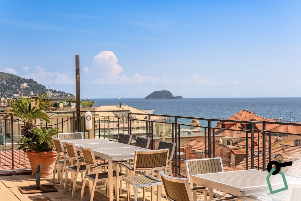 Hotiday Room Collection - Alassio Centro