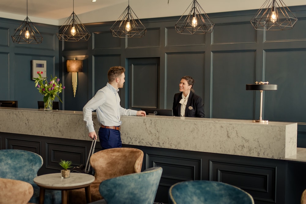 Waterford Vacations - Viking Hotel Waterford - Property Image 3