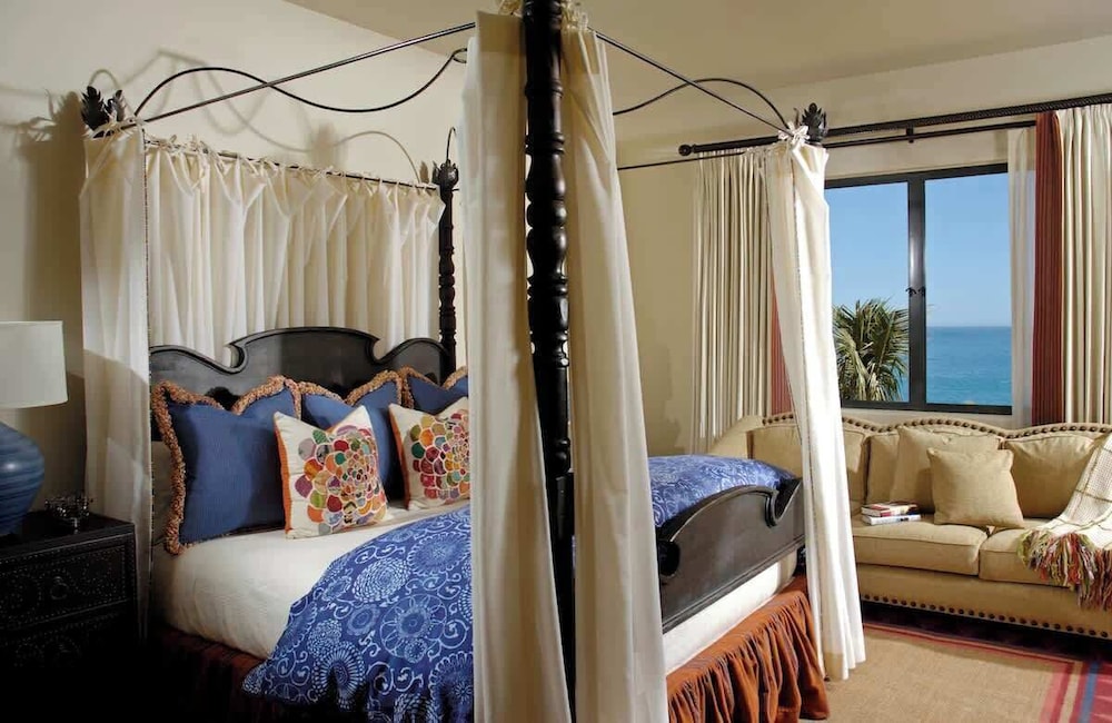 Hacienda Beach Club & Residences