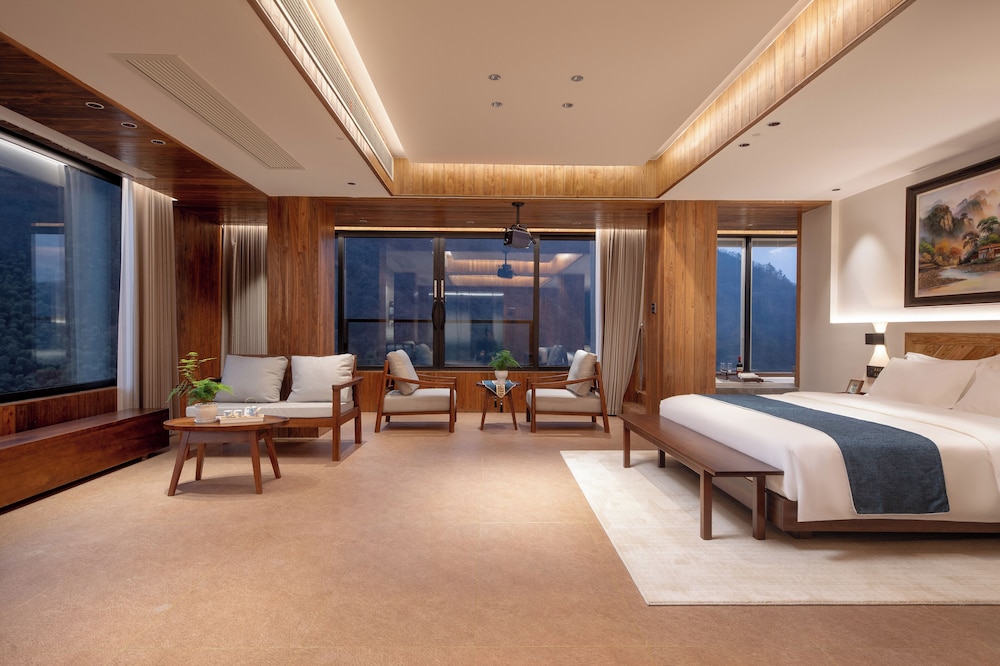 Zhangjiajie Valley Love Holiday Hotel