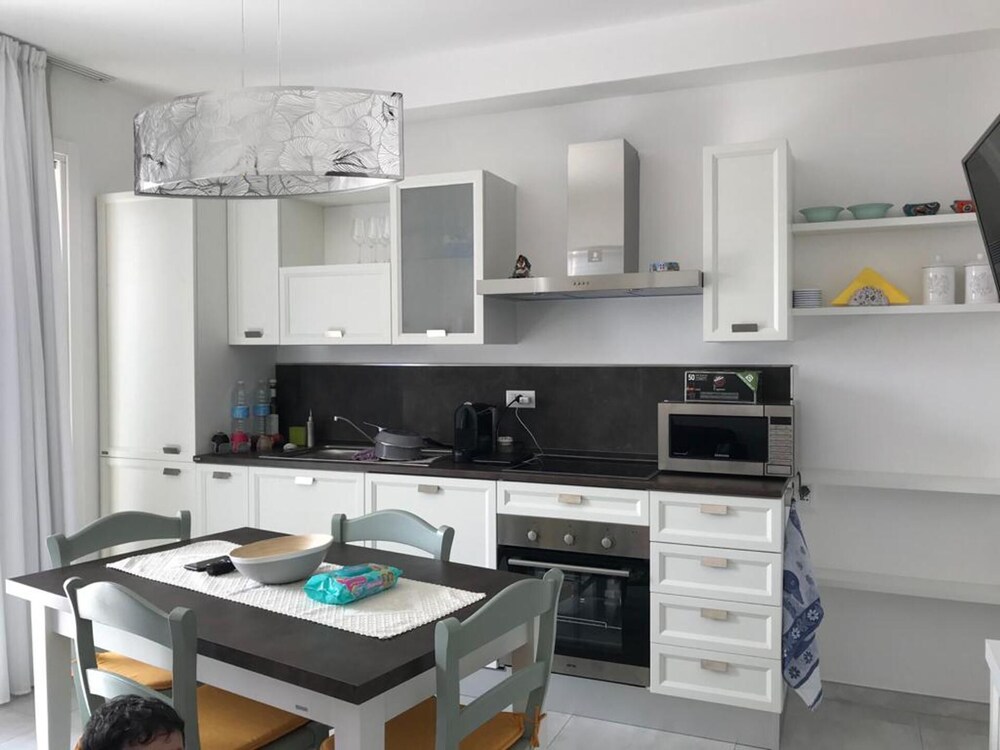 Enchanting Holiday Apartment in Lu Bagnu view 3