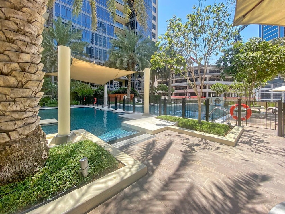 Silkhaus High Floor in Southridge Modern Tower