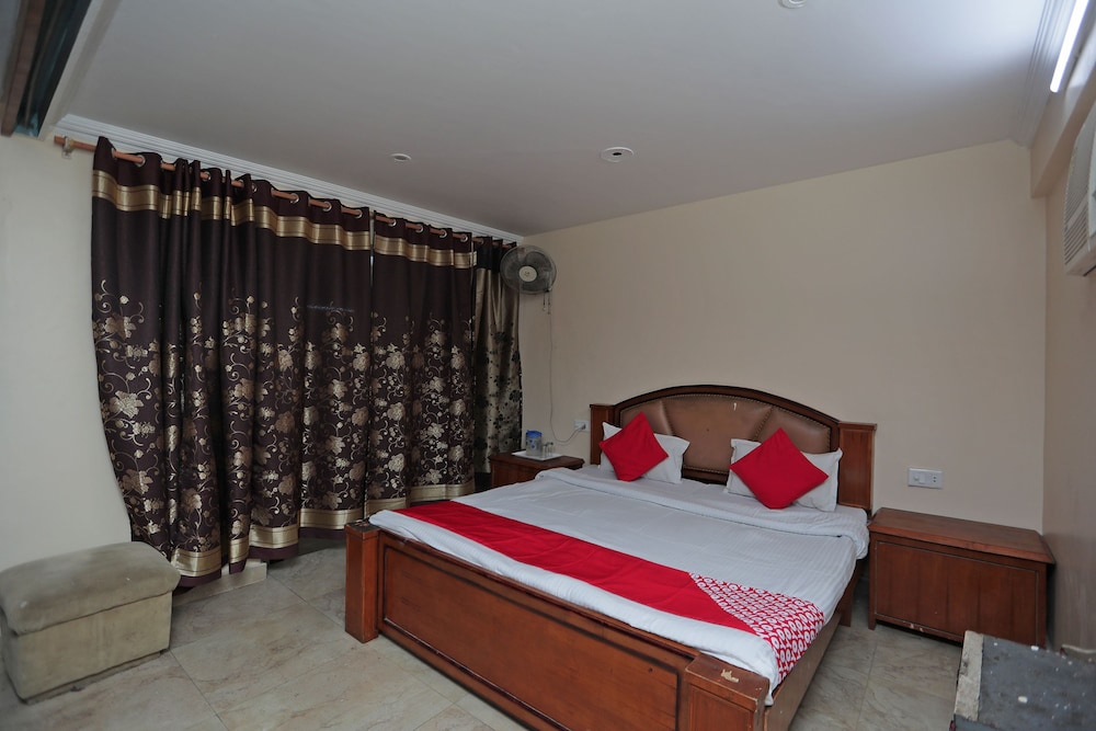 OYO 29807 Hotel The City Heart