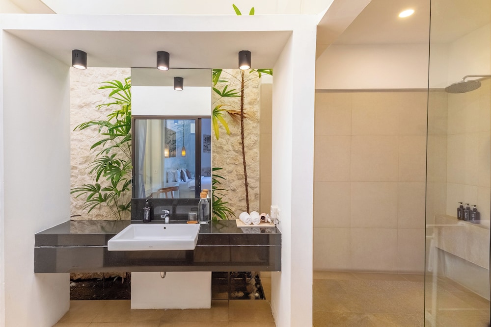 Villa Anakula 3 by Pertama Management