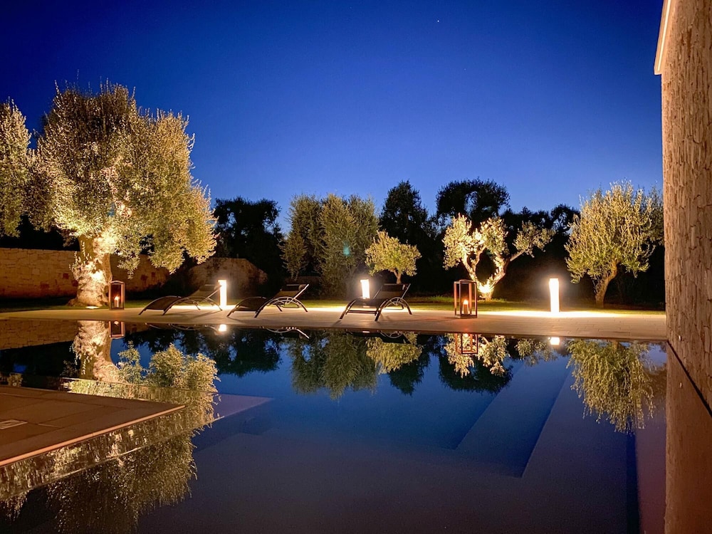 TD Villa Ricchiari Traditional Villa With Designer Pool view 5