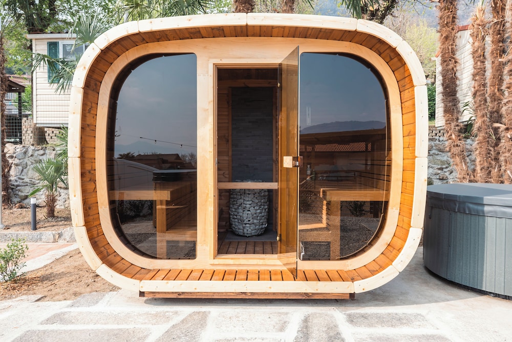 Domvs Glamp