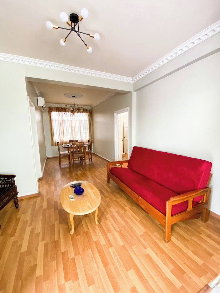 Stylish One-bedroom Apartment in Secure Compound, Port of Spain