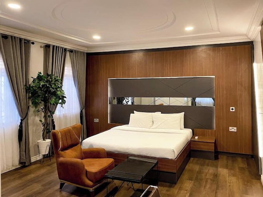 WHTYESCAPE SERVICED APARTMENTS