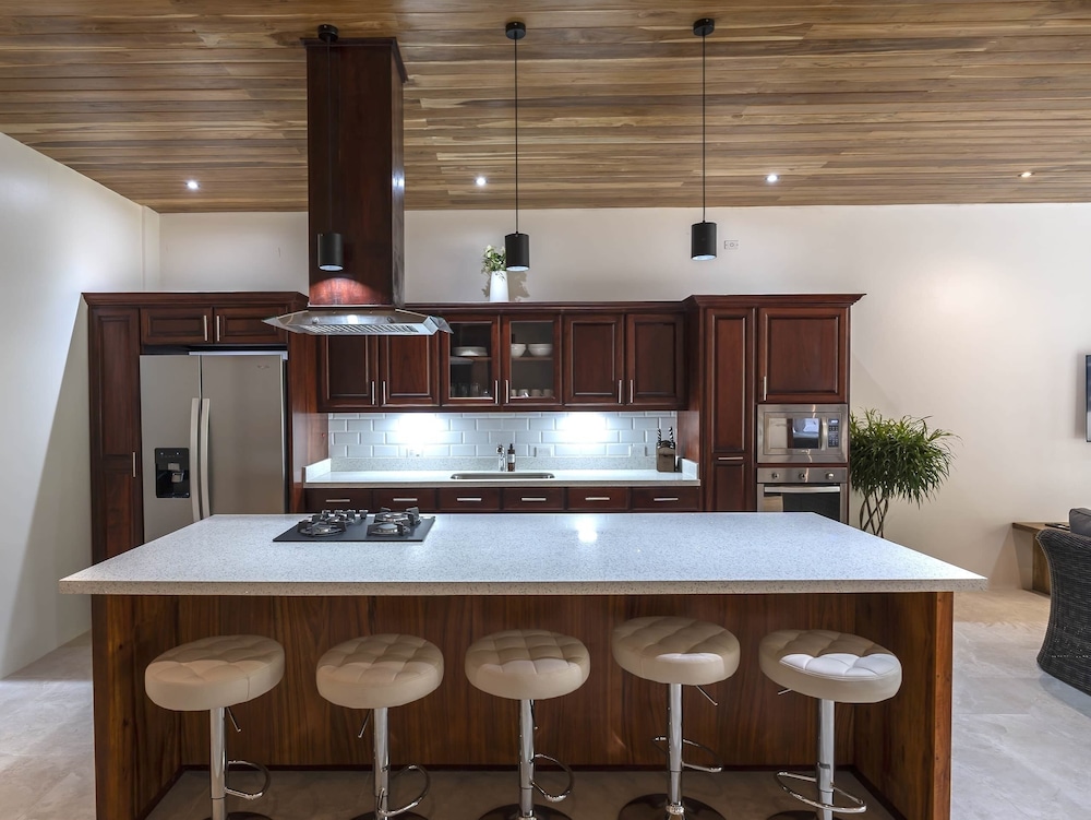 Surfside Apartments Playa Mar Azul