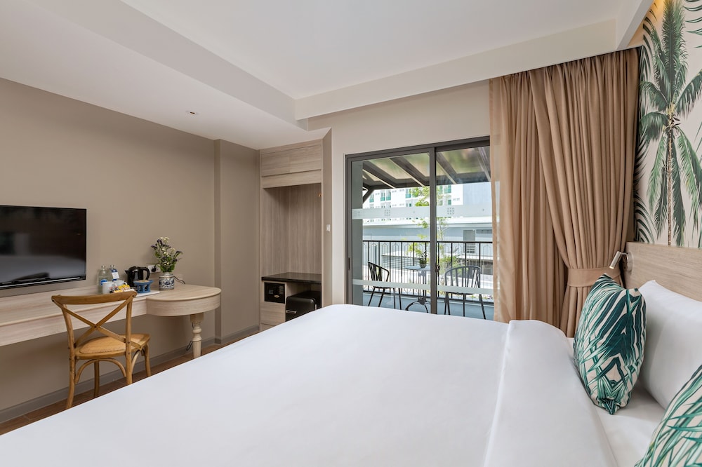 Sawaddi Patong Resort & Spa by Tolani, photo 84