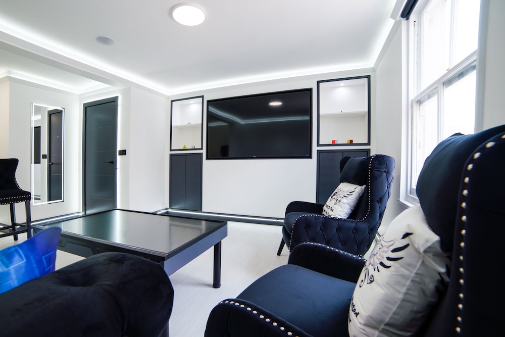Tiny Smart Apartments view 5