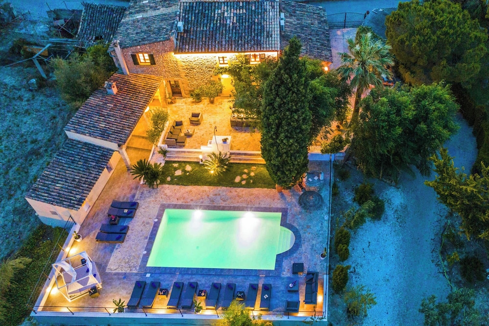Villa Ramona