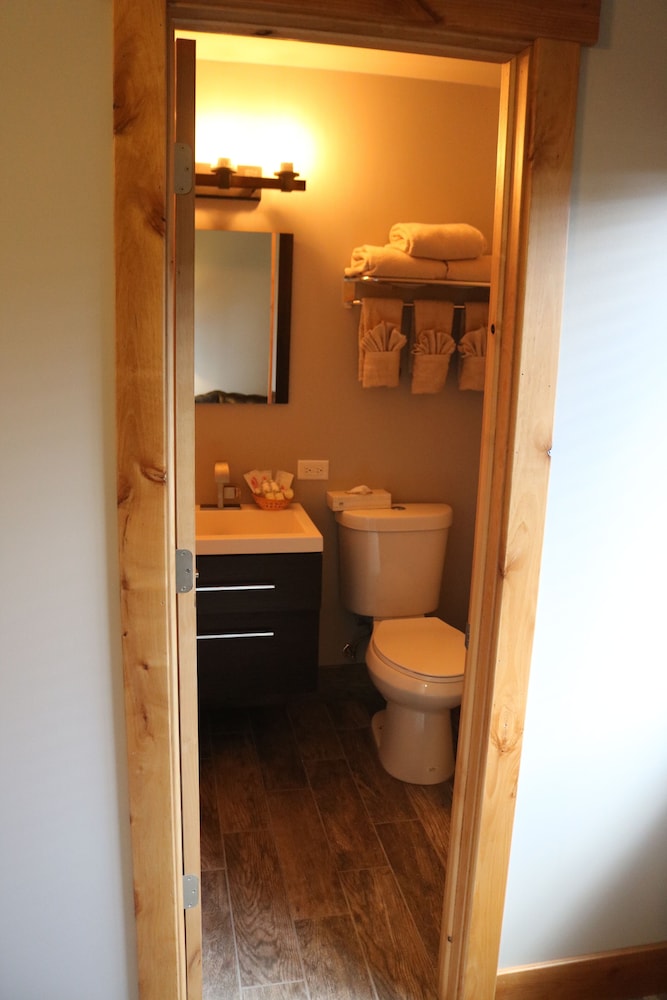 Columbine Inn
