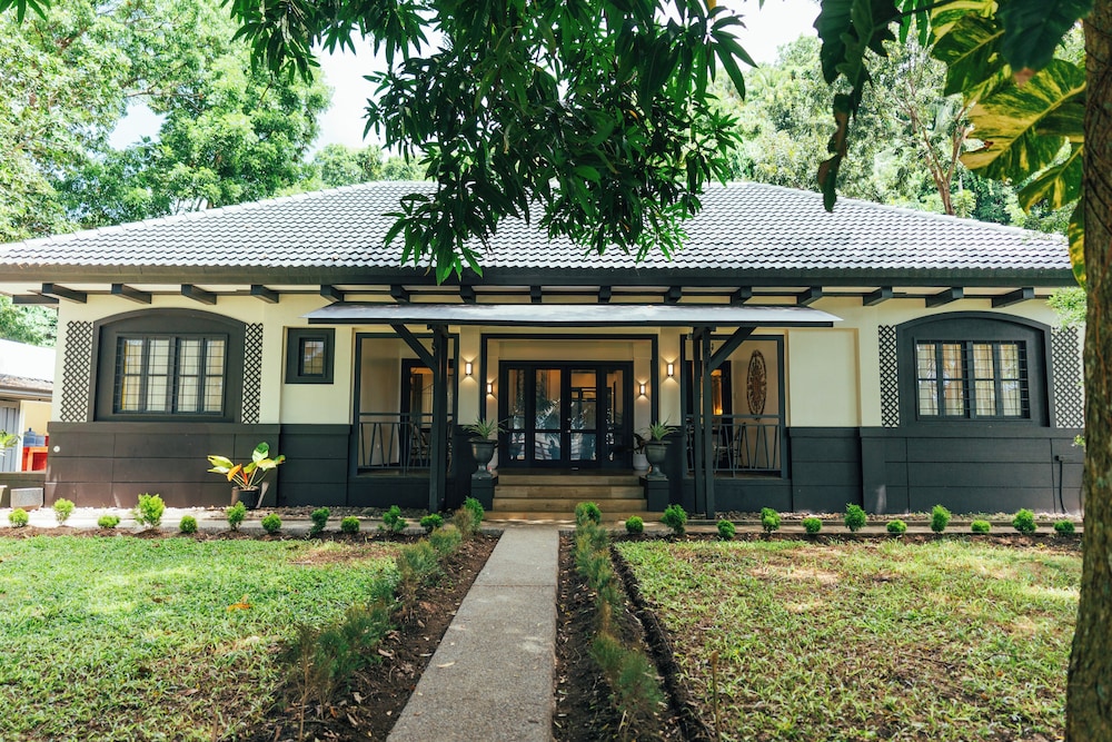 Casa Dela Tierra by Araw Residences