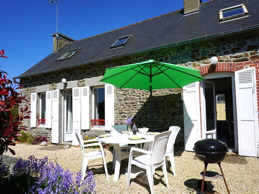 Charming Breton House Near Petit Havre Beach